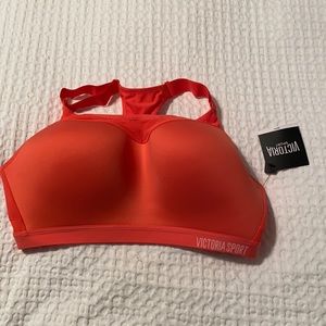 NWT Victoria’s Secret Sports Bra